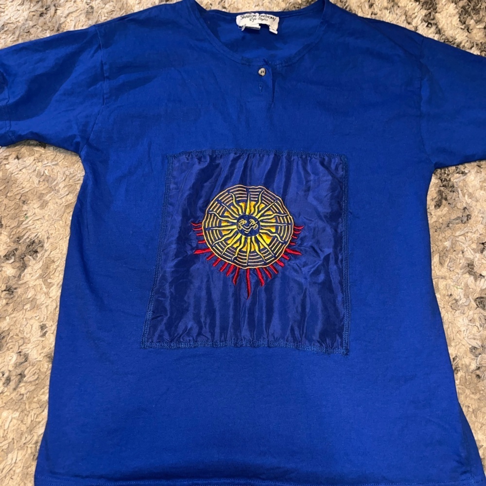 Vintage Blue Short Sleeve Tee with Embroidered Design
